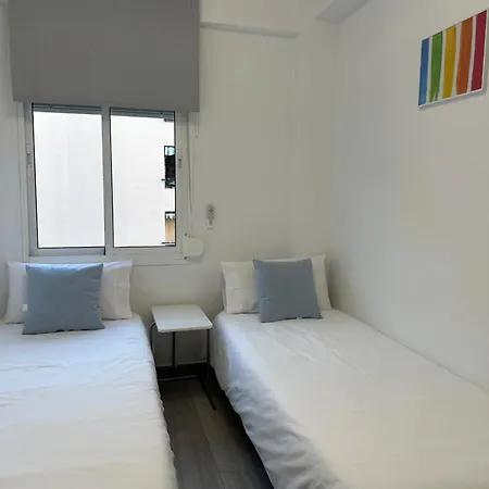 Moderno Centro De דירה מארבלה